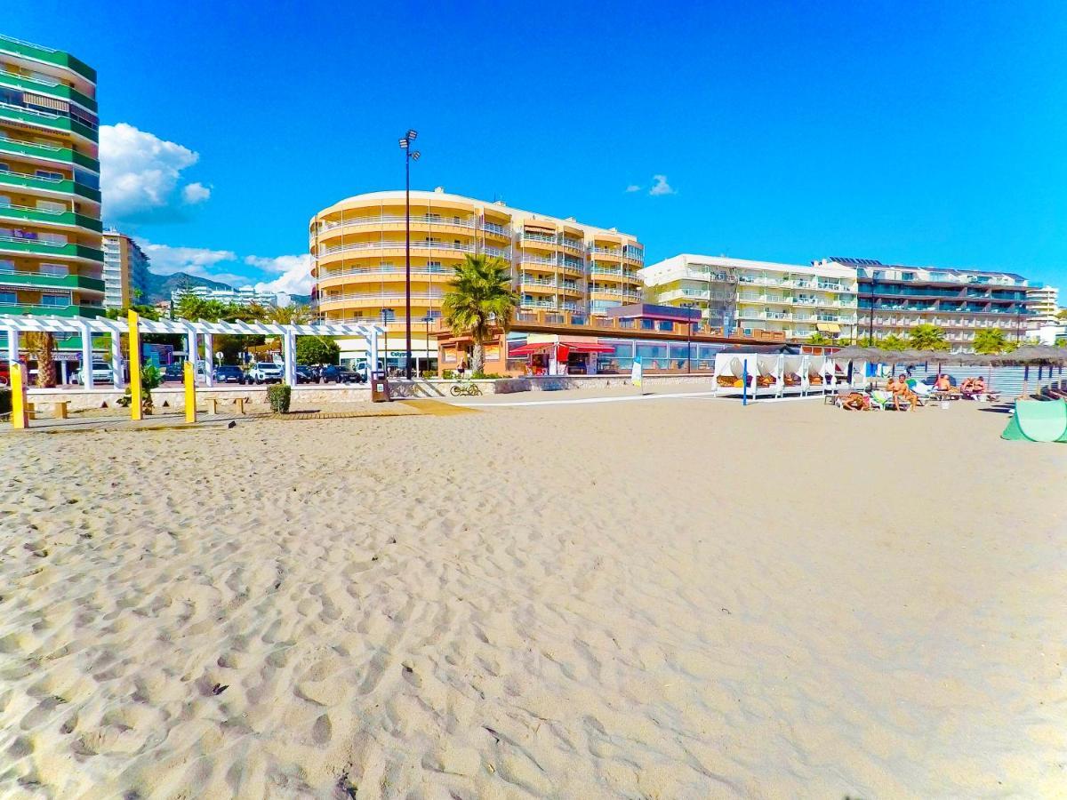 Beach Apartment 3D - Фуэнхирола Экстерьер фото